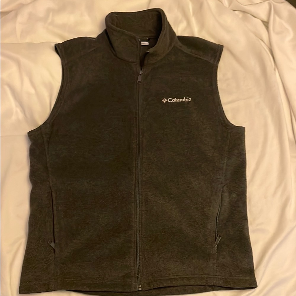 Columbia Gray Fleece Vest (M)